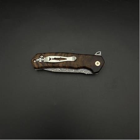 içten kilit mekanizmalı yarı otomatik n690 çelik ceviz ağacı kabze Kemer klipsli çakı